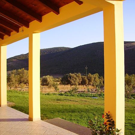 Agriturismo La Grotta Del Tesoro Santadi Exteriér fotografie