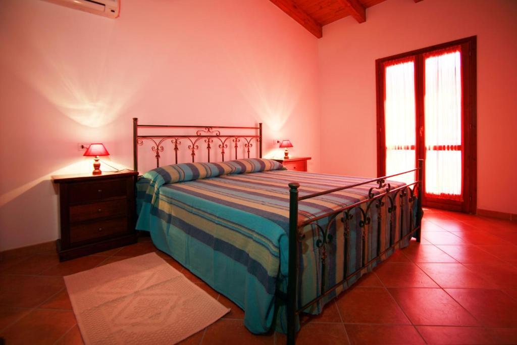 Agriturismo La Grotta Del Tesoro Santadi Pokoj fotografie