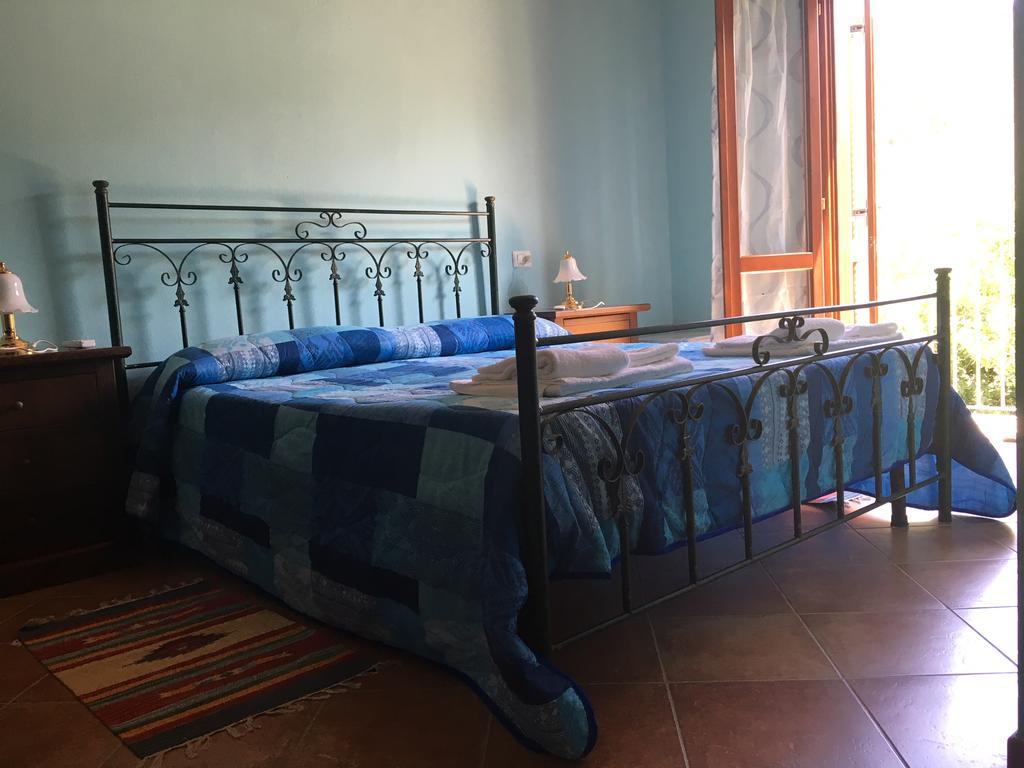 Agriturismo La Grotta Del Tesoro Santadi Exteriér fotografie